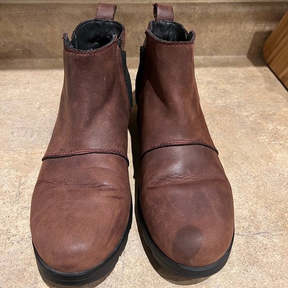 Sorel Brown Leather Emelie Chelsea Boot Size 9.5 - Picture 5 of 7